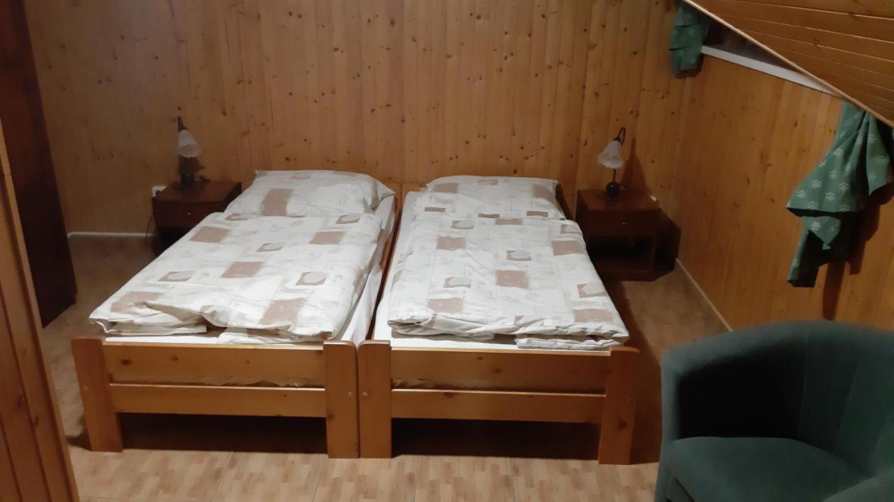 Penzion Pri Studnicke Omastina Extérieur photo