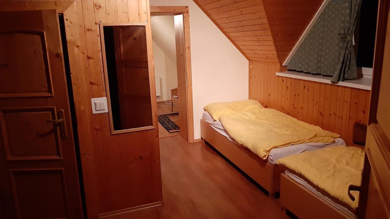 Penzion Pri Studnicke Omastina Extérieur photo